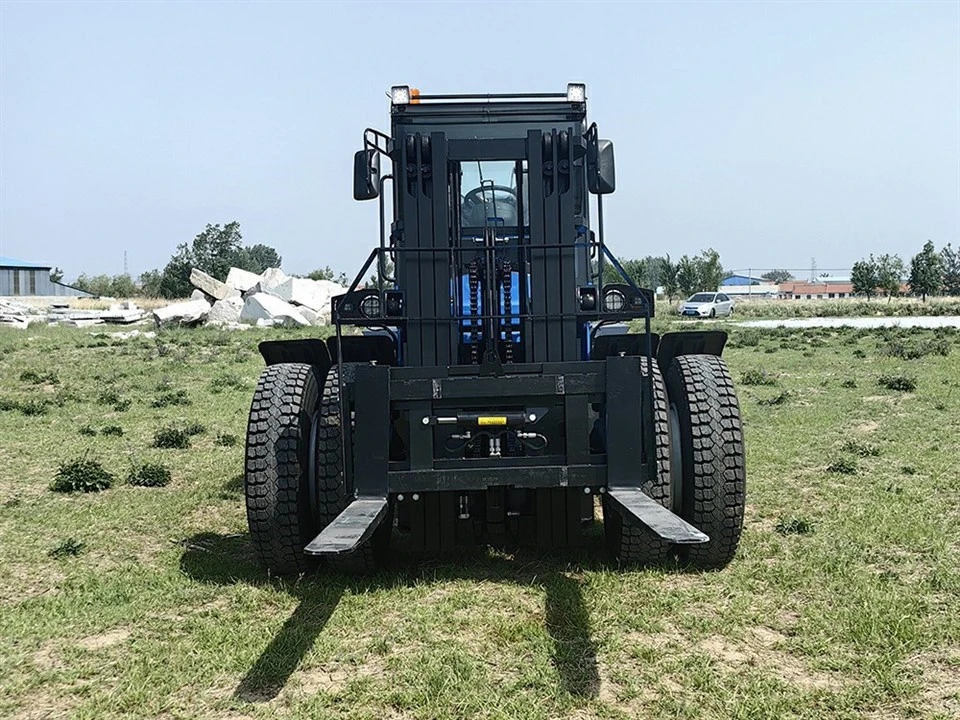 6 Tons Front Steering Off-road Forklift factory